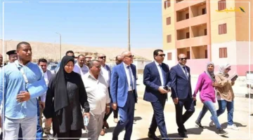 بشرى سارة.. محافظ الأقصر يتفقد مشروعات الإسكان الاجتماعي بمدينة الطود.. وما ينتظر المستحقين قريبًا 1